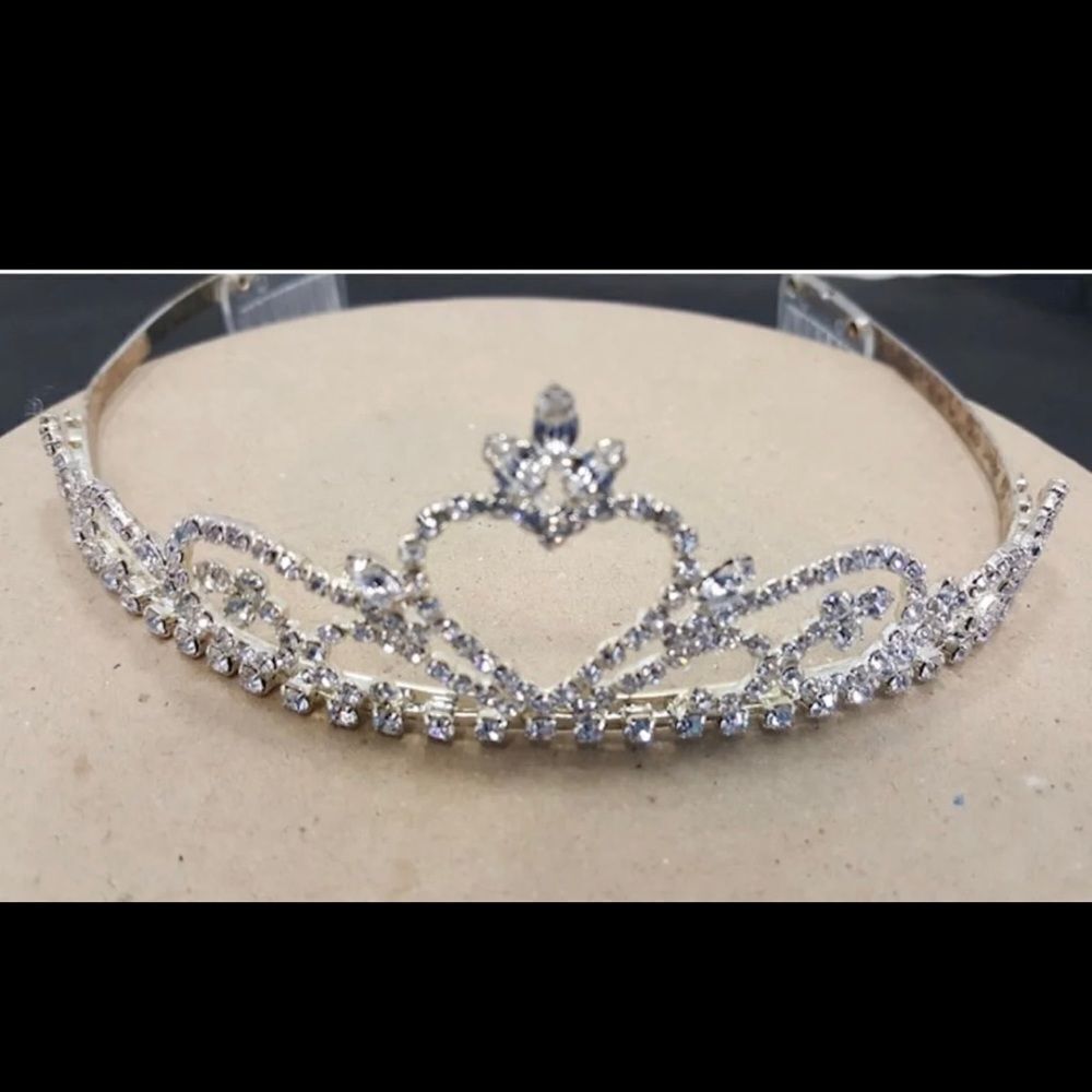 Rhinestone Tiara Crown, Crystal Heart With Comb  in Case. Child/Adult